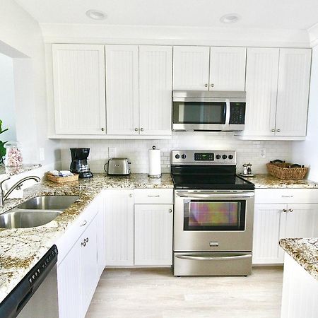 Ocean Breeze Condo جنسن بيتش المظهر الخارجي الصورة