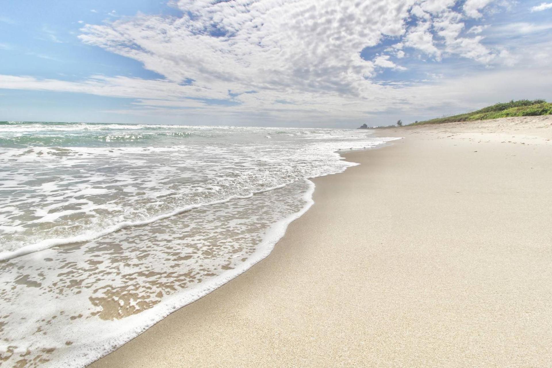 Ocean Breeze Condo جنسن بيتش المظهر الخارجي الصورة